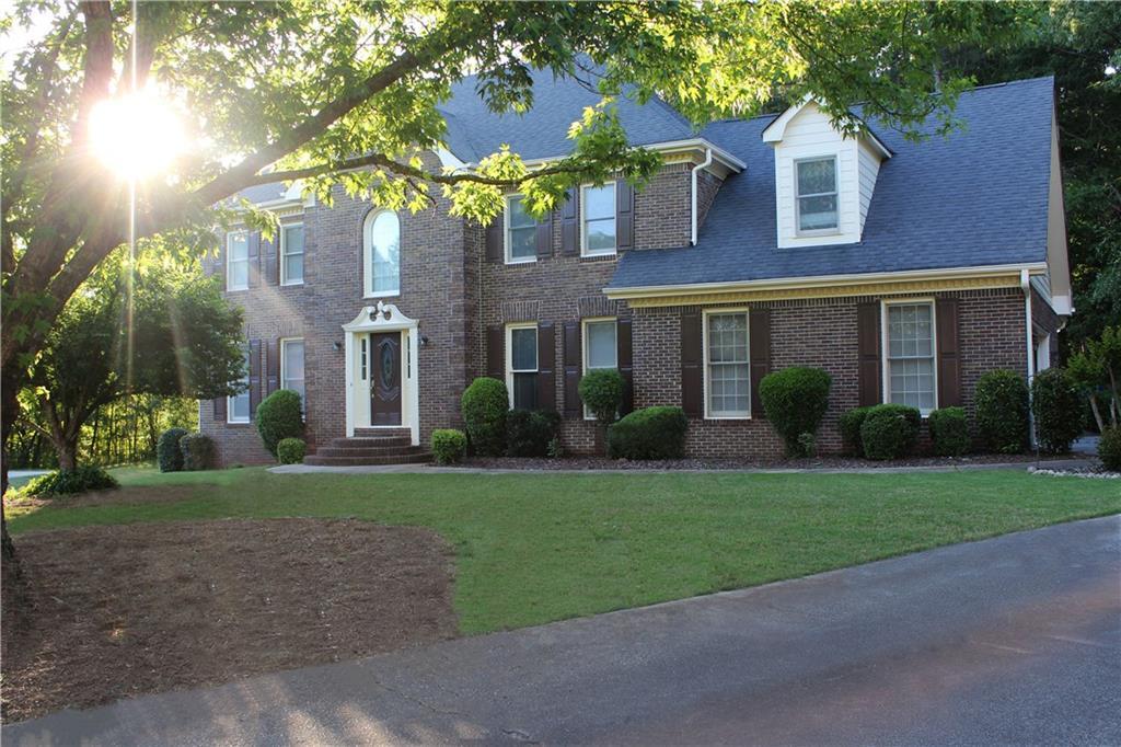 2106 Bishop Ct., Conyers, GA 30013