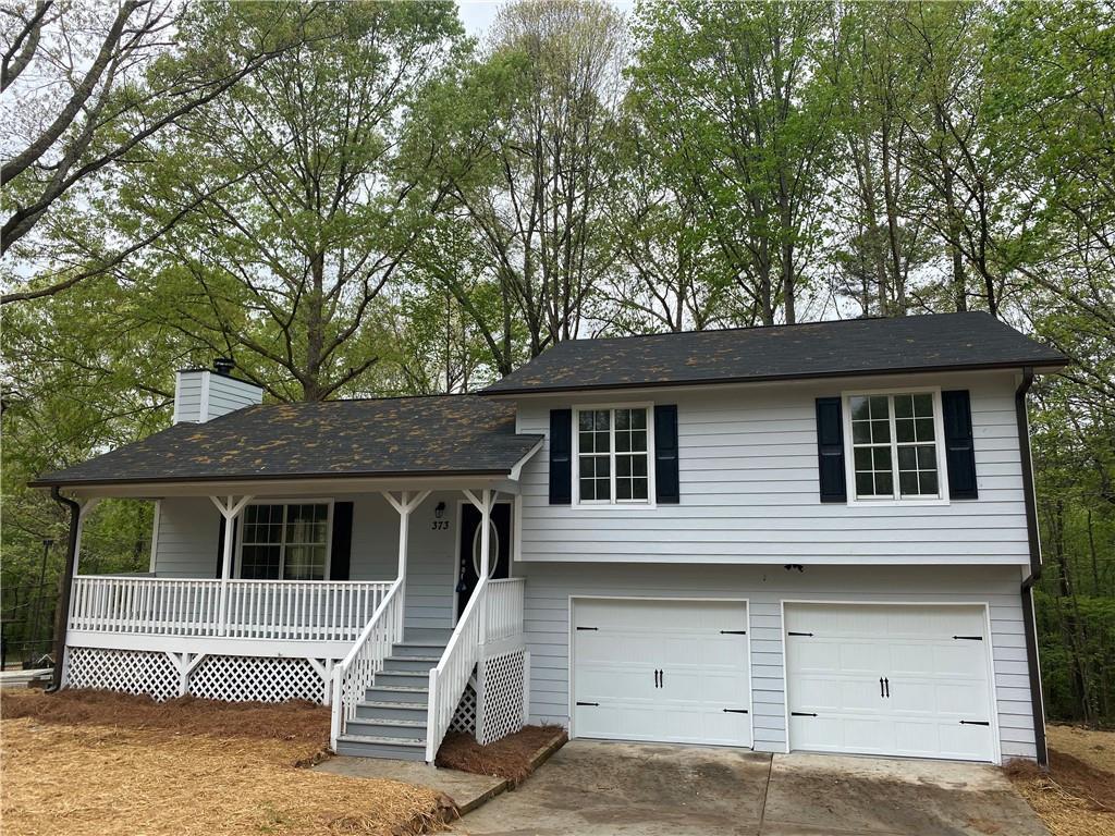 373 Bakers Bridge Cir., Douglasville, GA 30134
