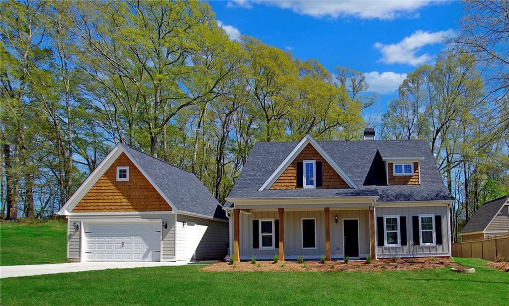 35 E Second St., Newnan, GA 30263