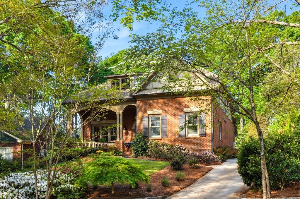 25 Fairfield Dr., Avondale Estates, GA 30002