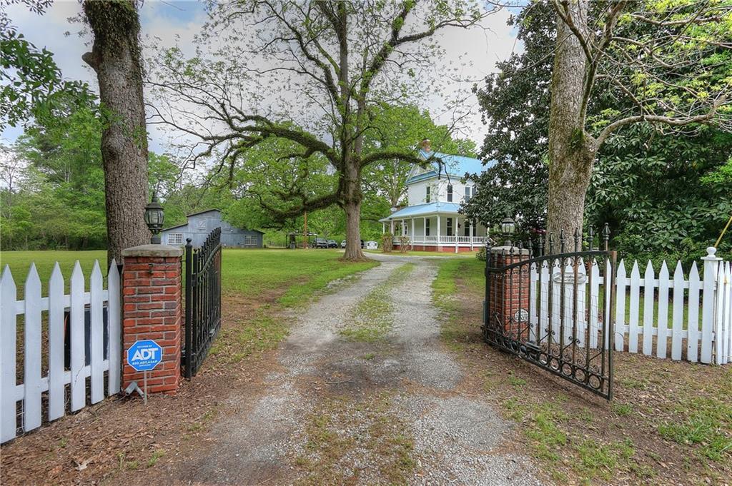 202 E Oak Street, Luthersville, GA 30251
