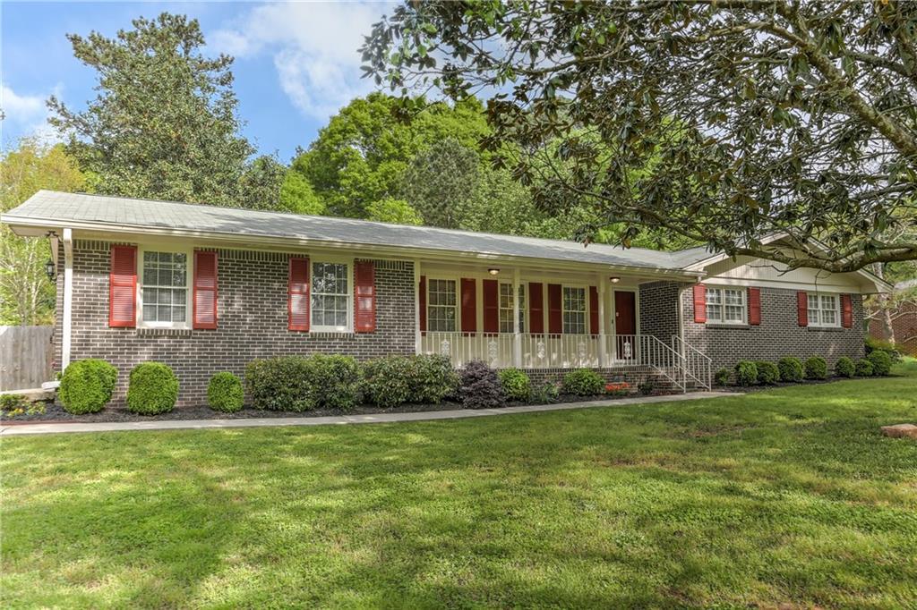 5185 Apollo Ln., Lilburn, GA 30047