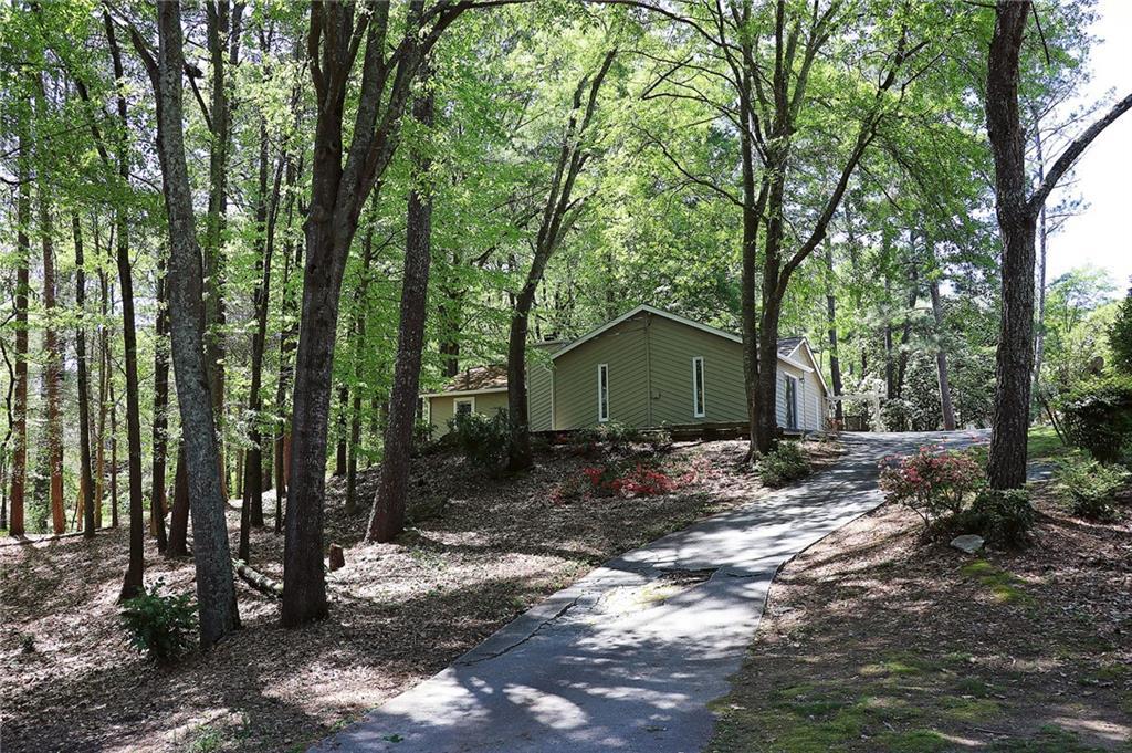 785 Hickory Ridge Rd., Lilburn, GA 30047