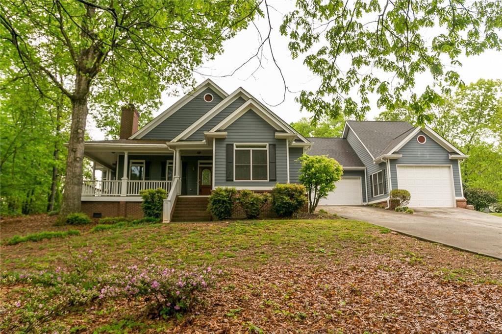 3866 Lenna Dr., Snellville, GA 30039