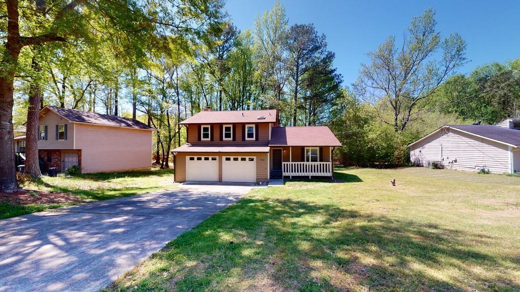 7345 Connell Rd., Fairburn, GA 30213