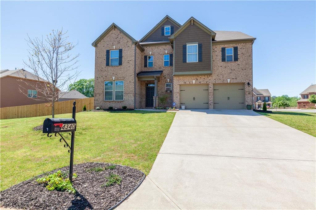 4340 Carver Ct., Cumming, GA 30040