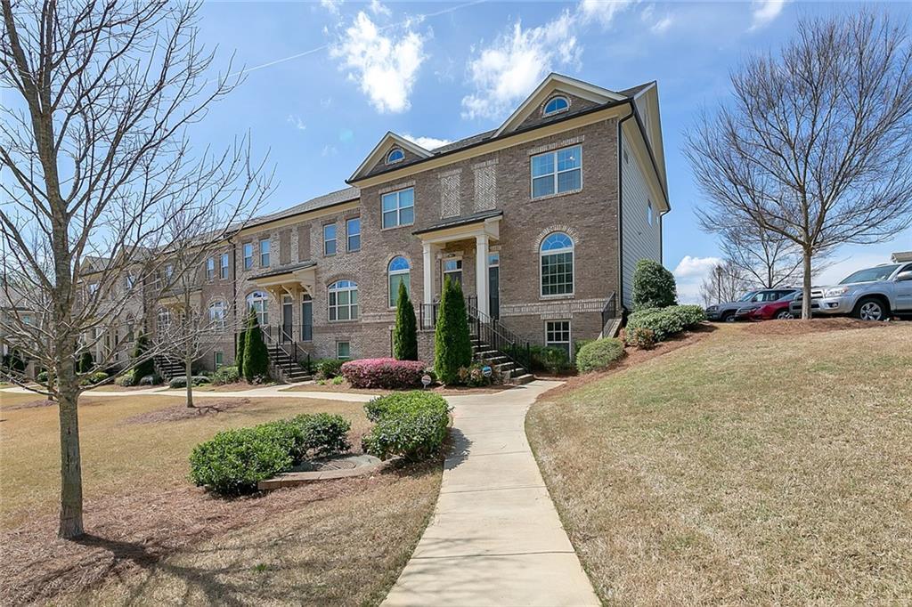 7520 Highlands Point, Sandy Springs, GA 30328