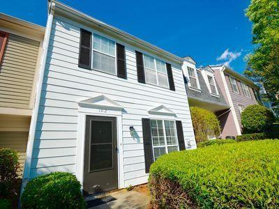102 Wedgewood Way, Atlanta, GA 30350