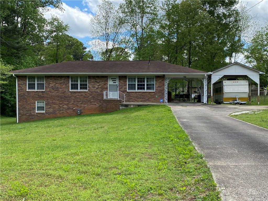 705 Carolina Rd., Marietta, GA 30008