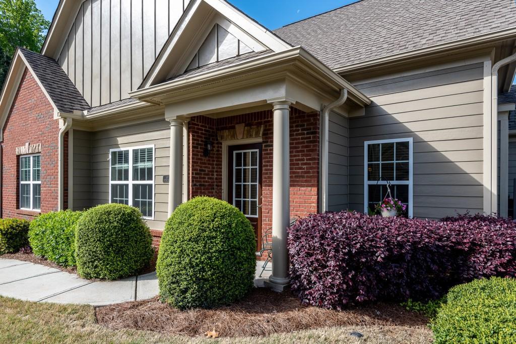 256 Glens Loop, Woodstock, GA 30188