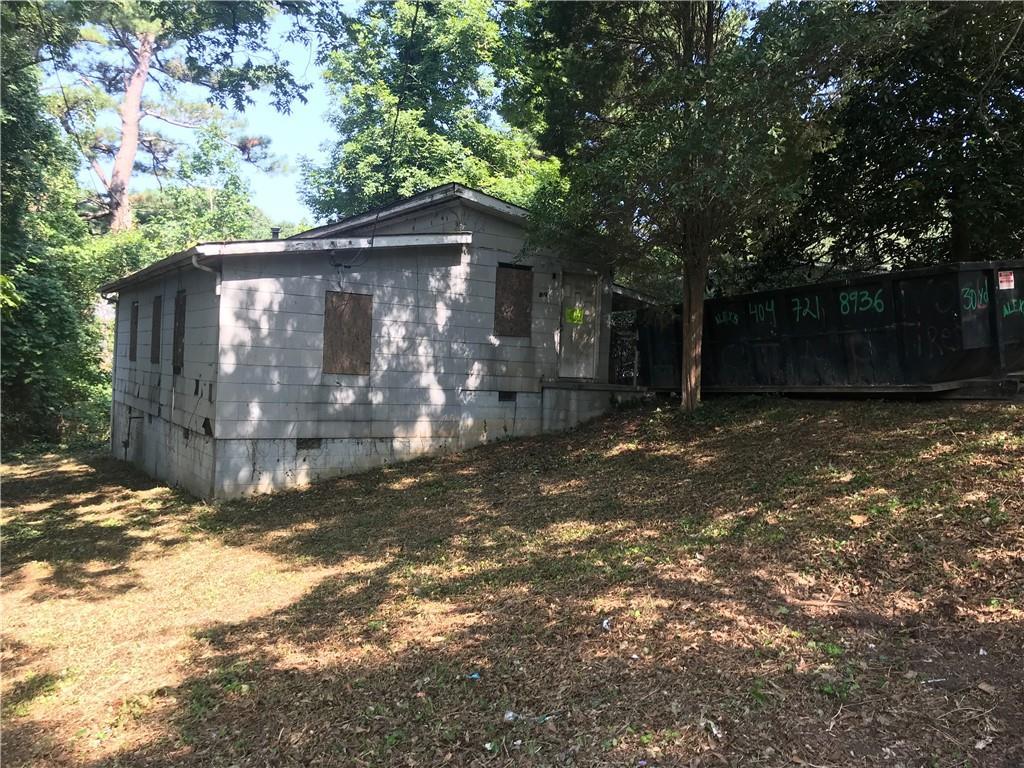 1688 NW Abner Ter., Atlanta, GA 30318