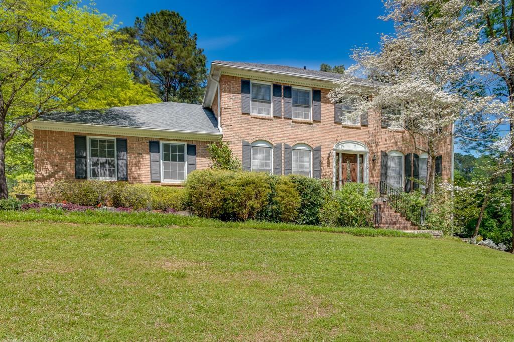 1174 Aurora Ct., Dunwoody, GA 30338