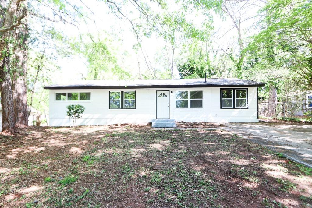 3436 Pinehill Dr., Decatur, GA 30032