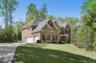 7429 Holly Berry Ln., Winston, GA 30187