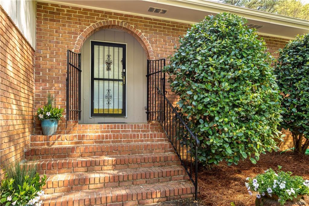 2749 Arldowne Dr., Tucker, GA 30084