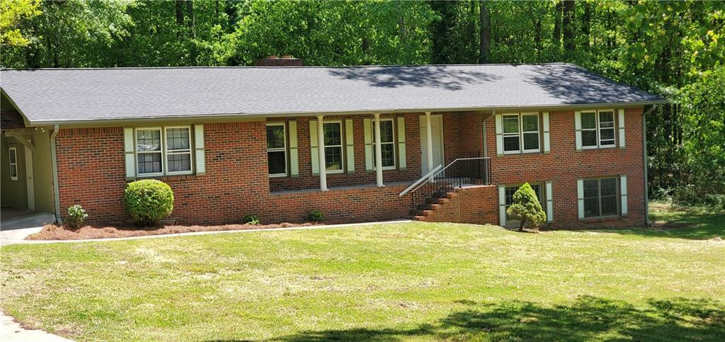 6903 Myra Ln., Austell, GA 30168