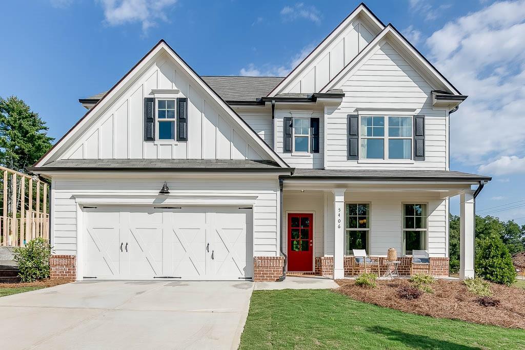 5532 Shallow Branch Dr., Flowery Branch, GA 30542
