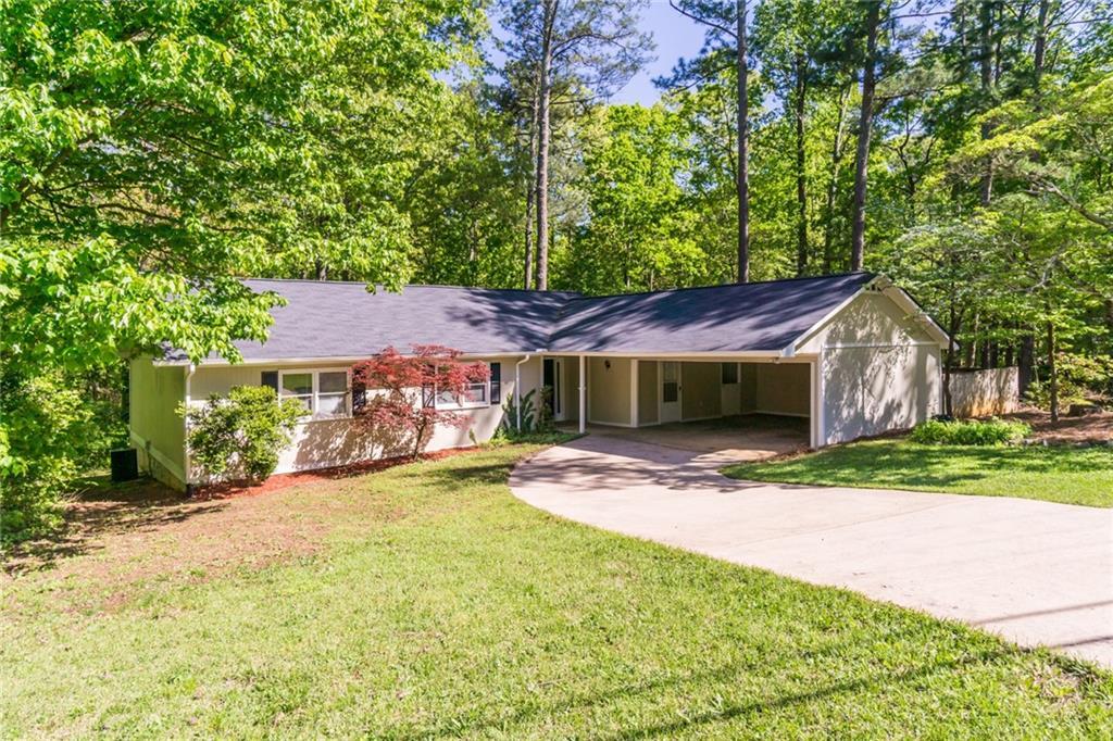 5305 Pilgrim Point Rd., Cumming, GA 30041