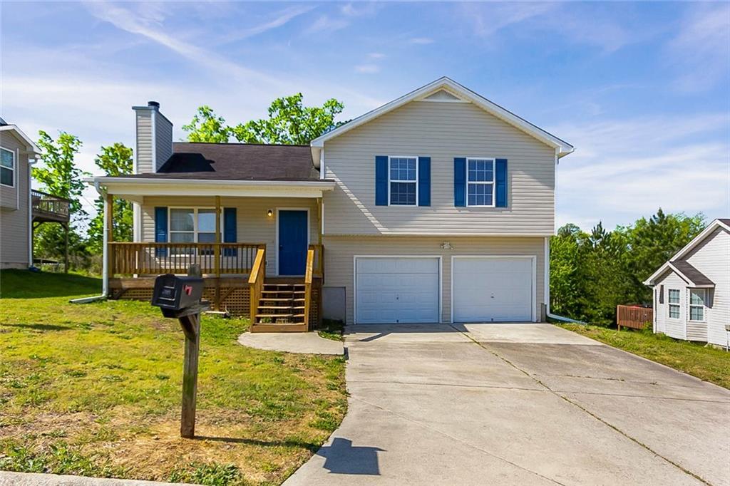 110 Colt Ln., Dallas, GA 30132