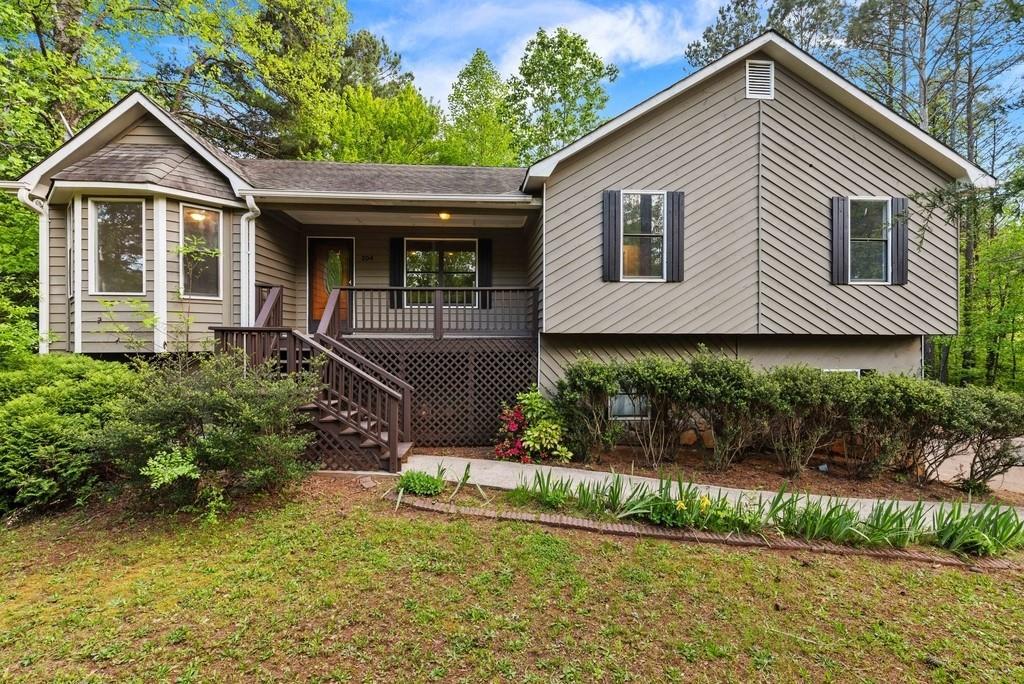 204 Holly Creek Way, Woodstock, GA 30188