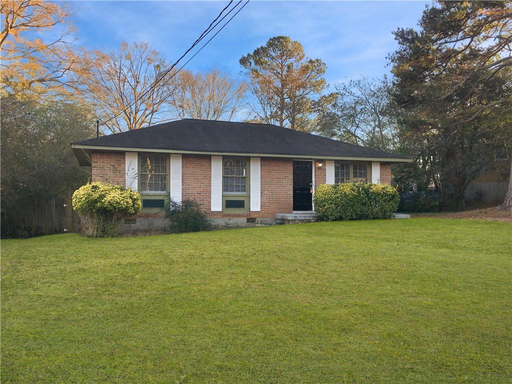 279 Essex Dr., Jonesboro, GA 30238