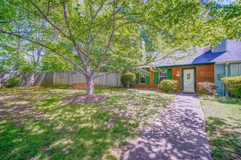 1939 Cheatham Woods Dr., Marietta, GA 30008