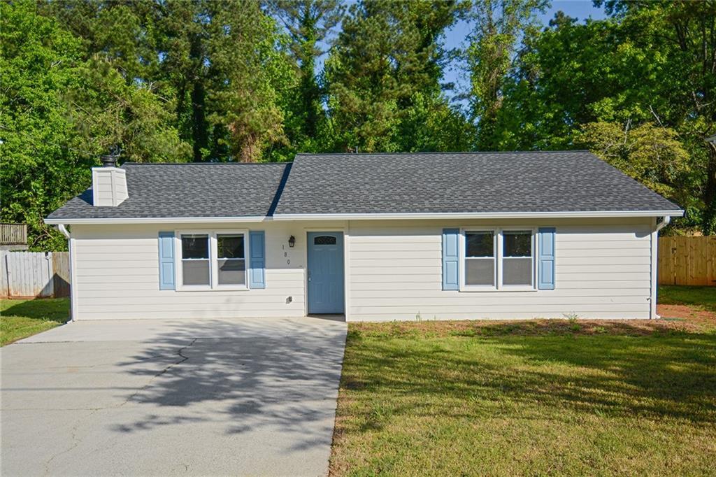 180 Canterbury Ln., Lawrenceville, GA 30046