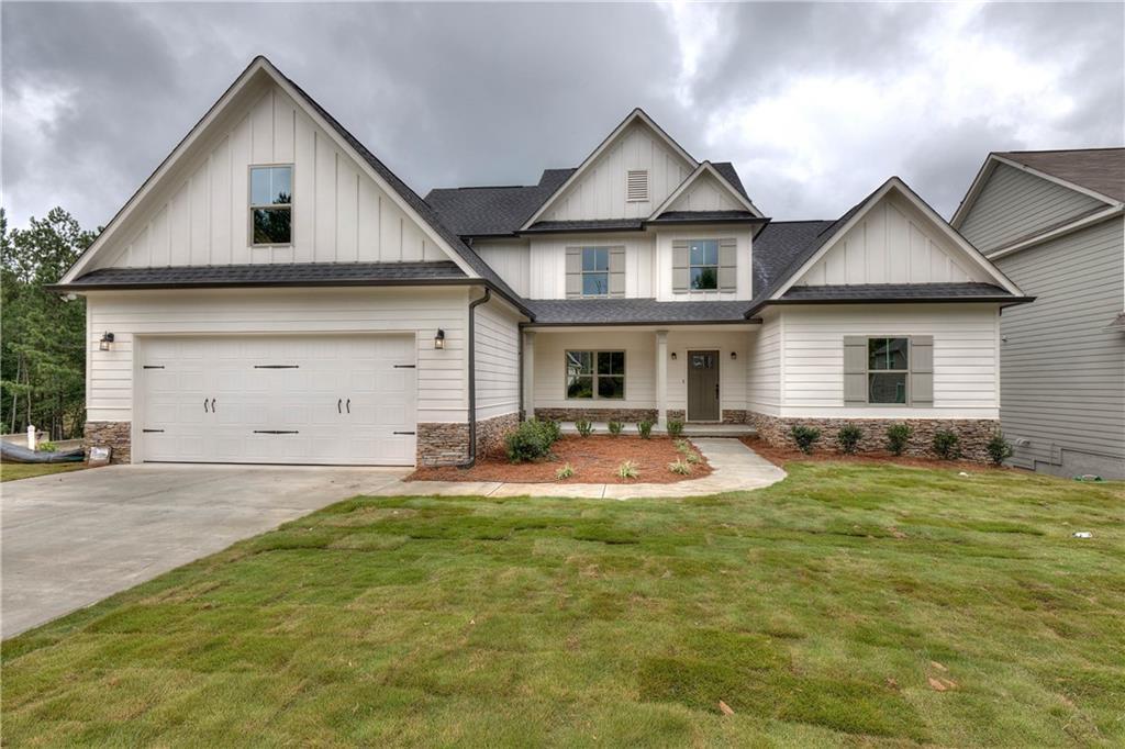493 Longwood Pl., Dallas, GA 30132