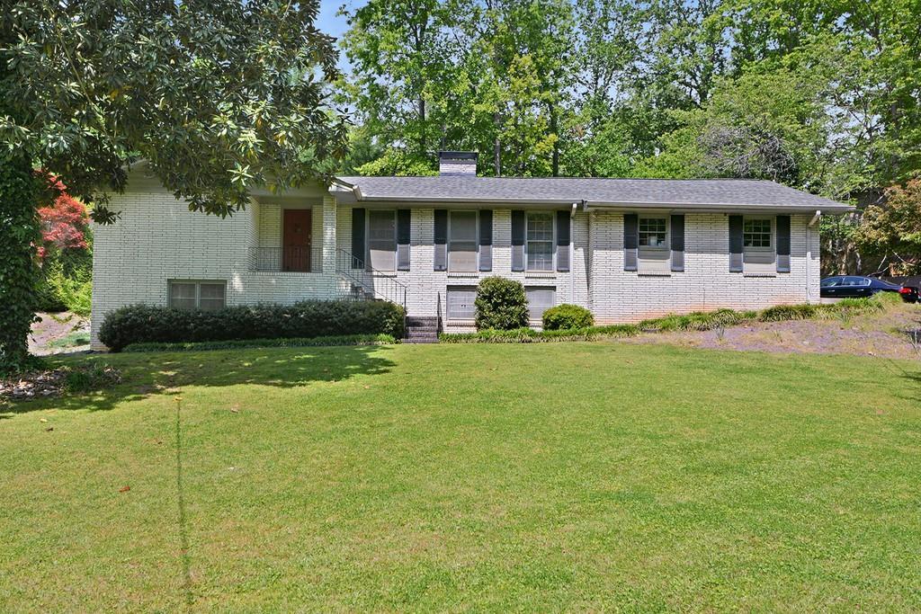450 Willowbrook Dr., Smyrna, GA 30082