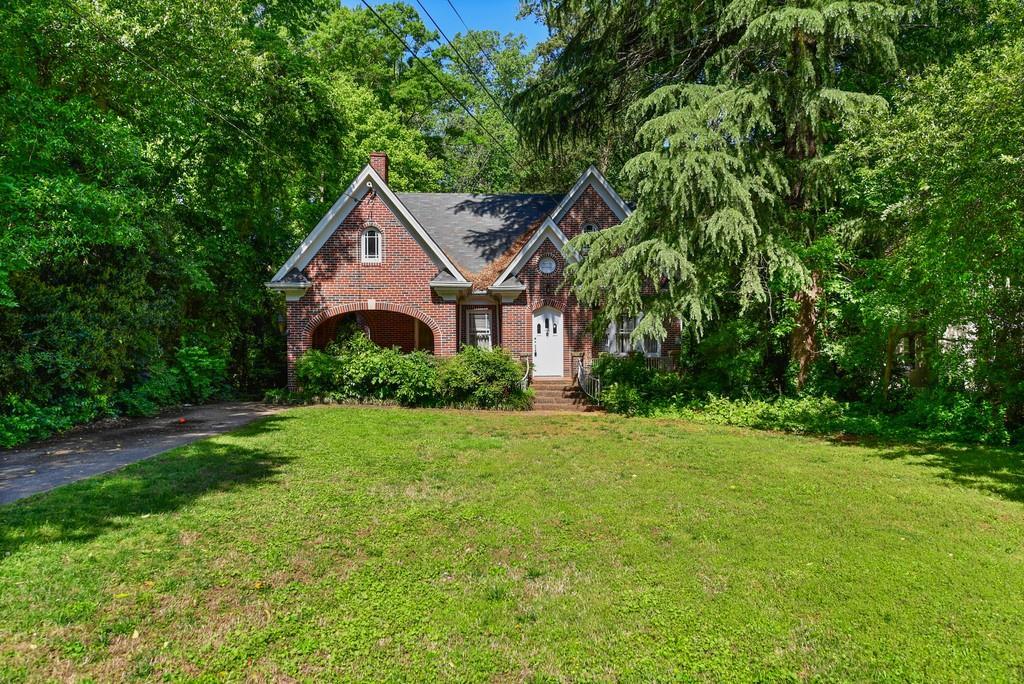 1044 Clifton Rd., Atlanta, GA 30307