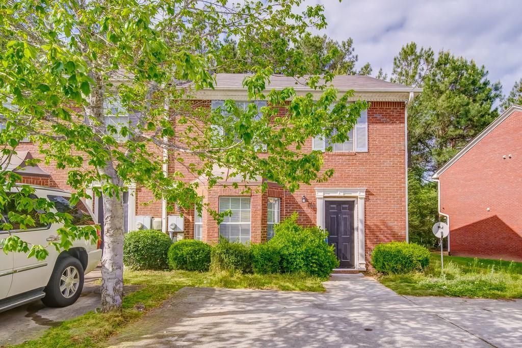 5812 Wind Gate Ln., Lithonia, GA 30058