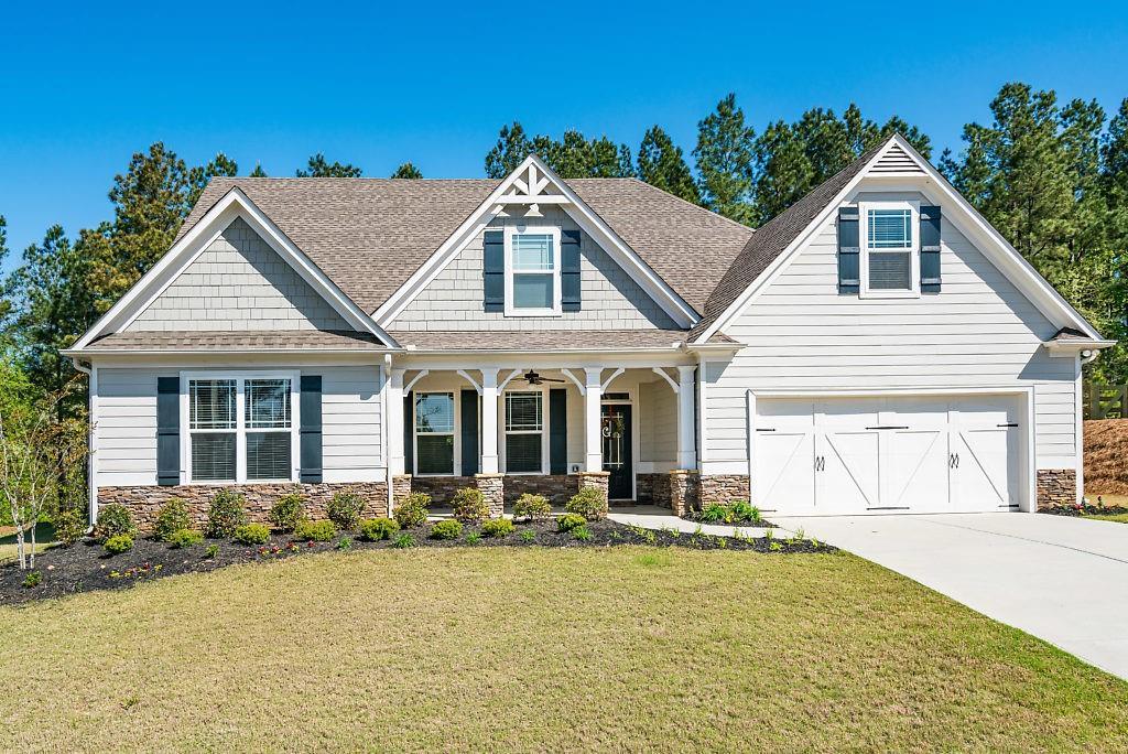 208 Red Wood Dr., Dallas, GA 30132