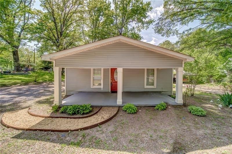 554 N Etowah Dr., Canton, GA 30114