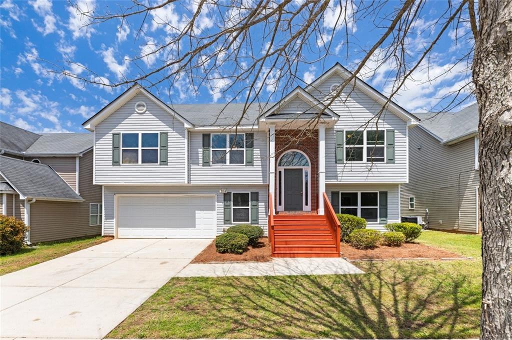 3209 Meadow Point Dr., Snellville, GA 30039