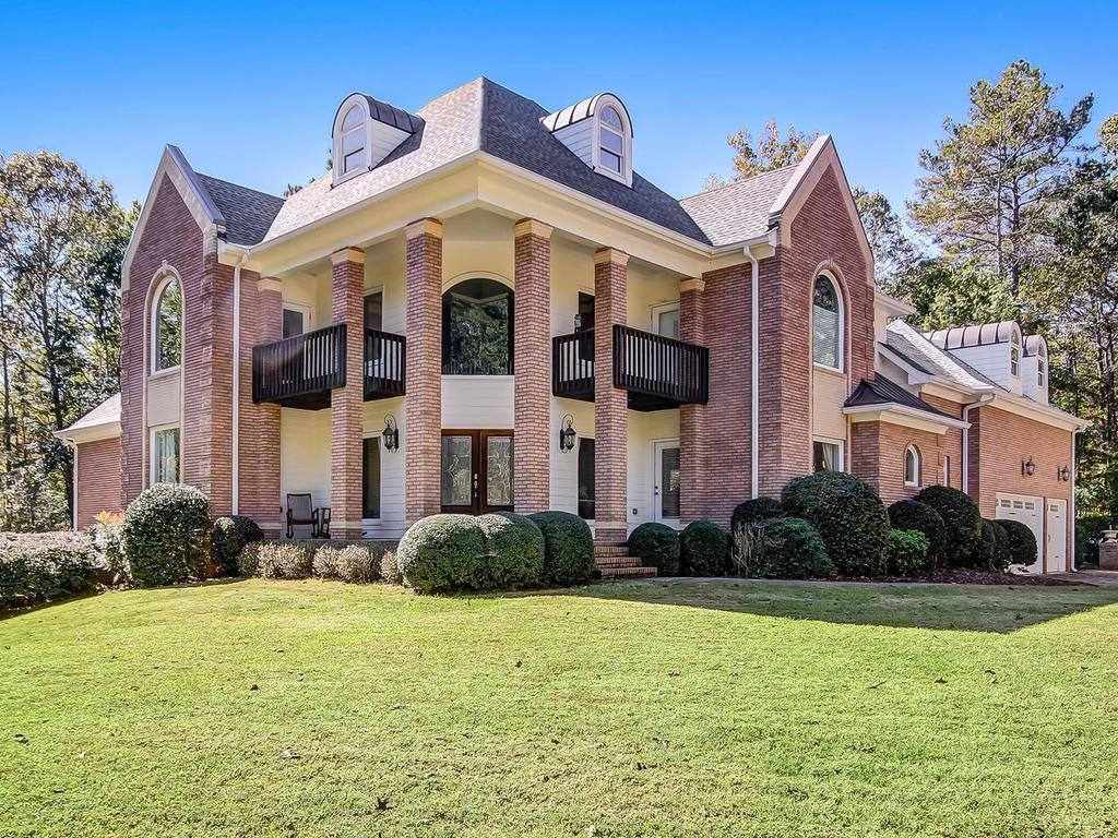 5000 Blackberry Ln., Buford, GA 30518