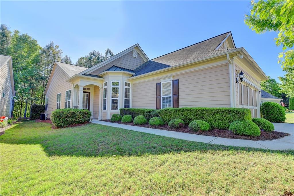 6297 Brookside Ln., Hoschton, GA 30548