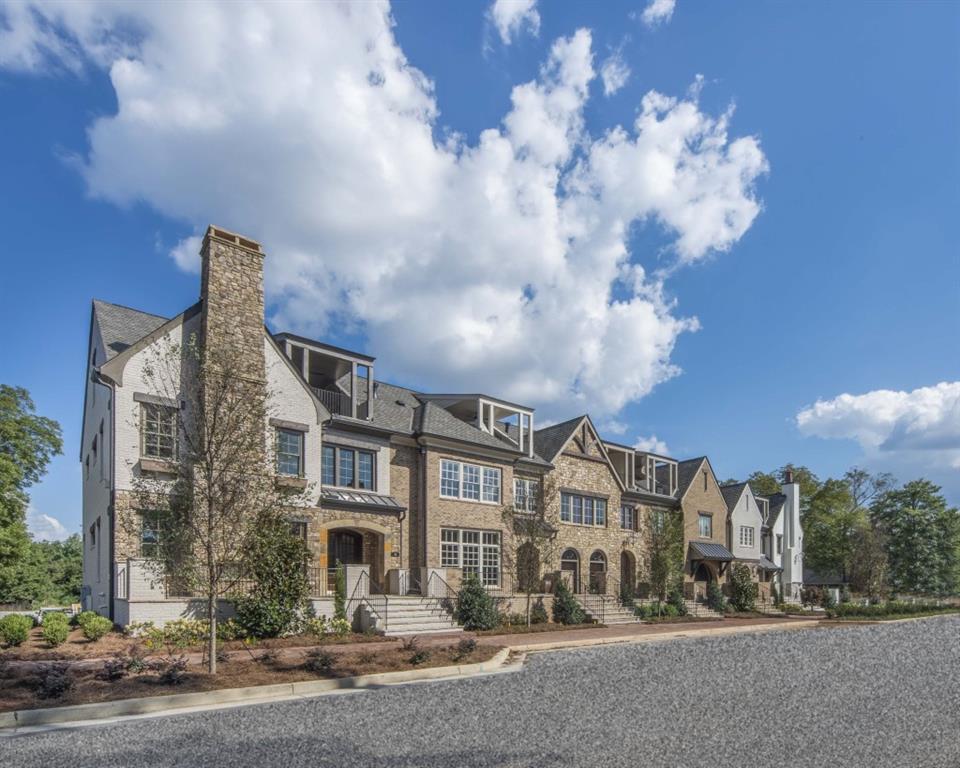 124 Lily Garden #23, Alpharetta, GA 30009