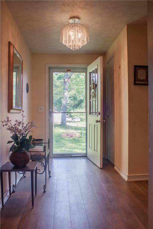 115 Woodbine Dr, Carrollton, GA 30117