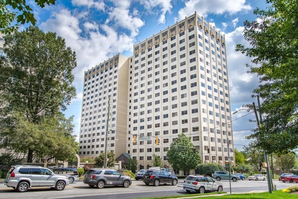 2479 Peachtree Rd. #105, Atlanta, GA 30305
