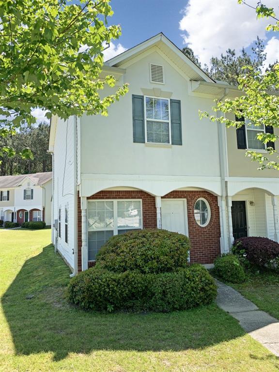 6106 Camden Forrest Dr., Riverdale, GA 30296