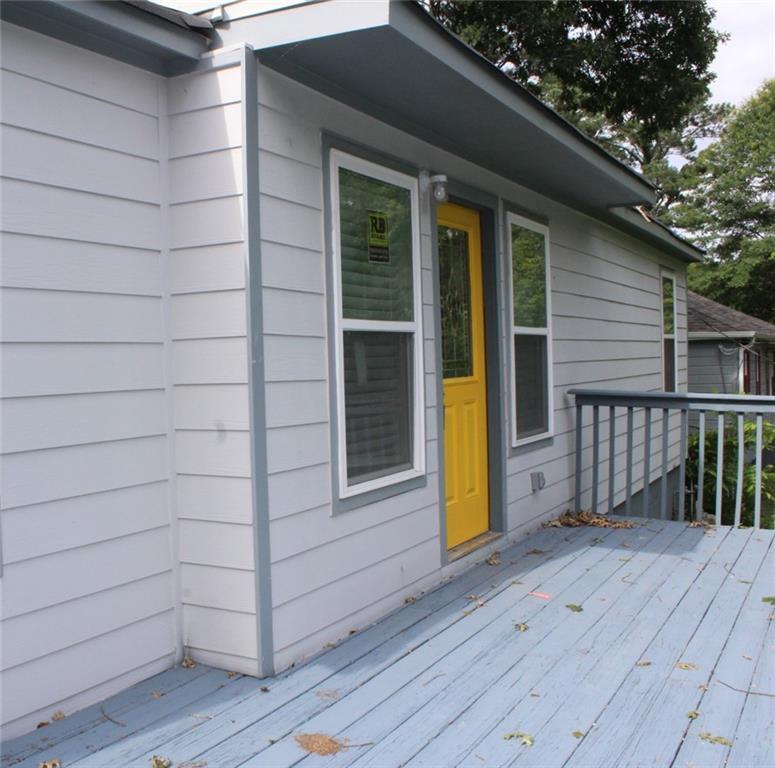 2215 Baker Rd., Atlanta, GA 30318