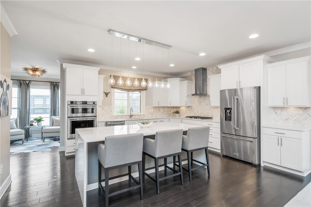 821 Stone Ridge Ln., Atlanta, GA 30324