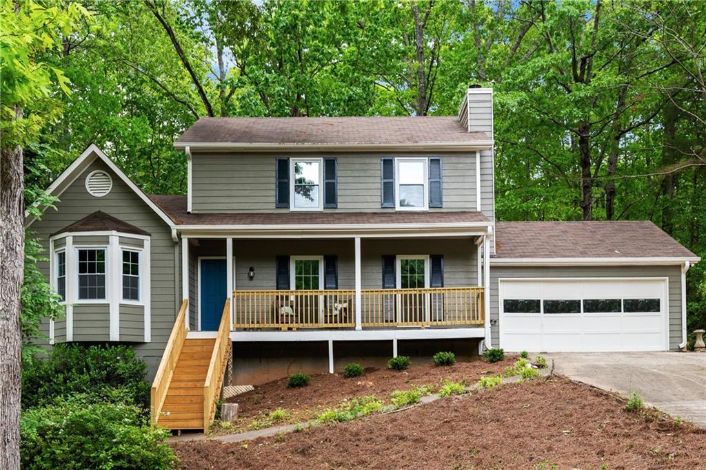140 Williamsburg Ln., Woodstock, GA 30189