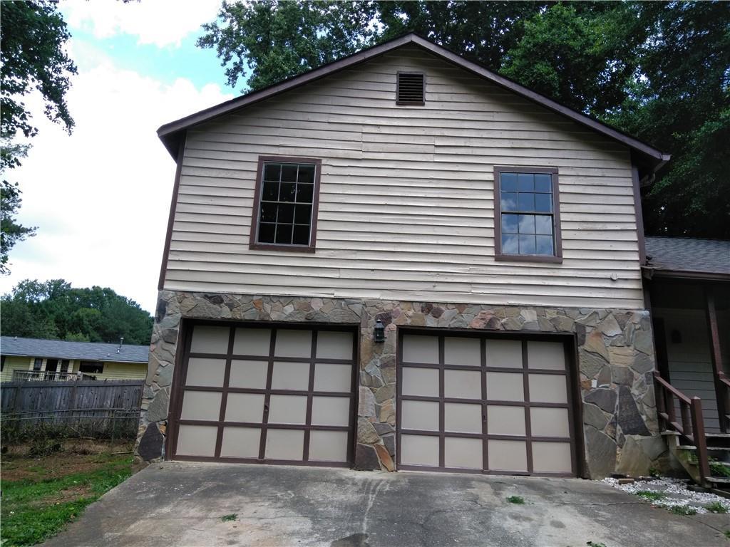 5016 Jacksons Mill Dr., Lilburn, GA 30047