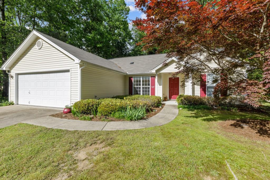 2622 Sam Calvin Dr., Dacula, GA 30019