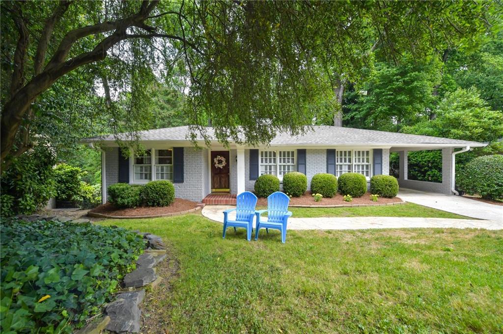 1532 Walthall Ct., Atlanta, GA 30318