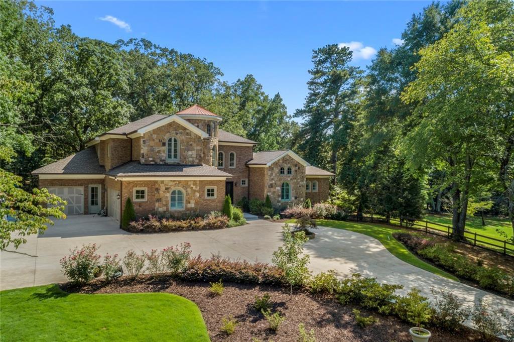 1010 Jones Rd., Roswell, GA 30075