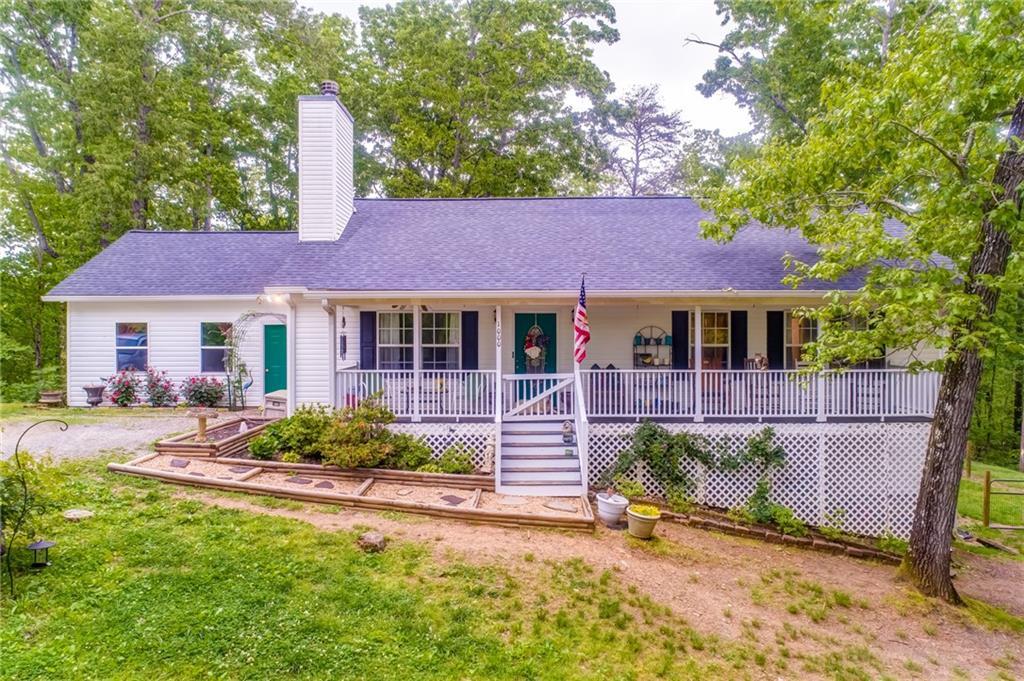 1000 Hancock Mountain Tr., Waleska, GA 30183