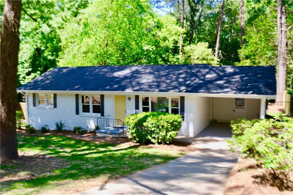 2660 Woodacres Rd., Atlanta, GA 30345