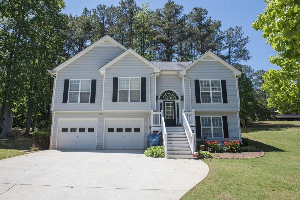 65 Colony Dr., Dallas, GA 30132